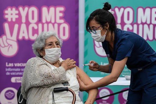  Eficacitatea vaccinului chinezesc în Chile: Doar 3% după prima doză