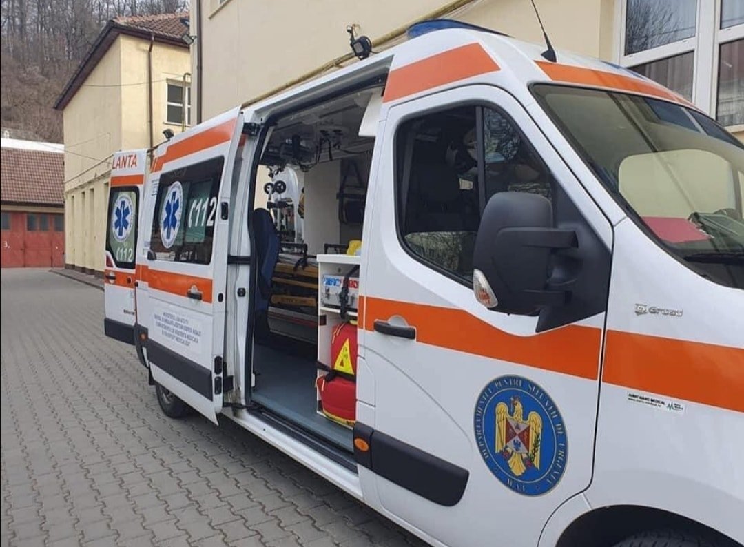  Povestea degetului uitat care a umplut de rușine Ambulanța din Neamț
