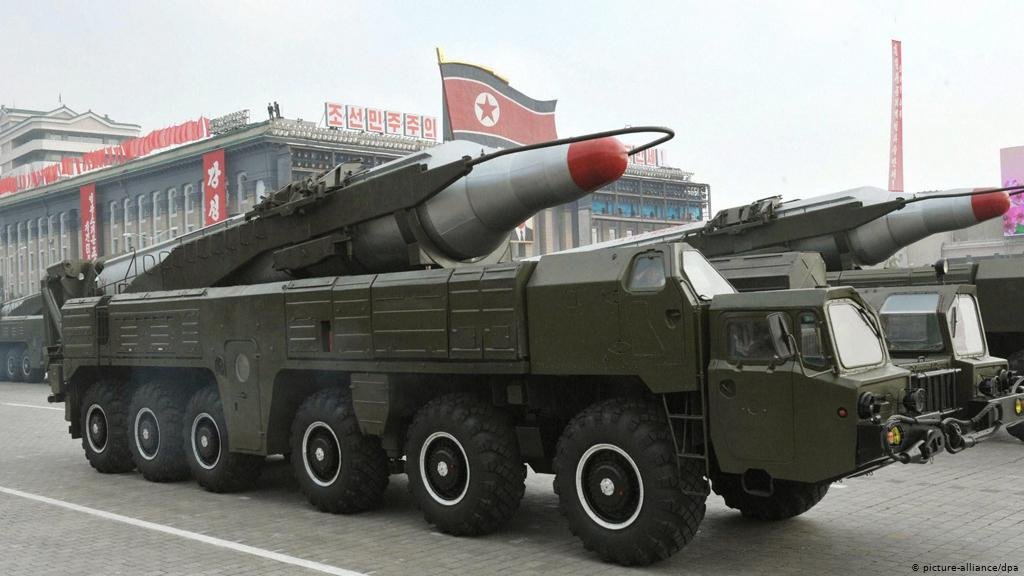  Coreea de Nord ar putea deţine peste 240 de arme atomice până în 2027