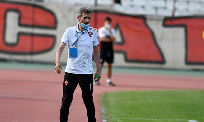  Pe cine a surprins demisie lui Gheorghe Mulţescu de la Dinamo