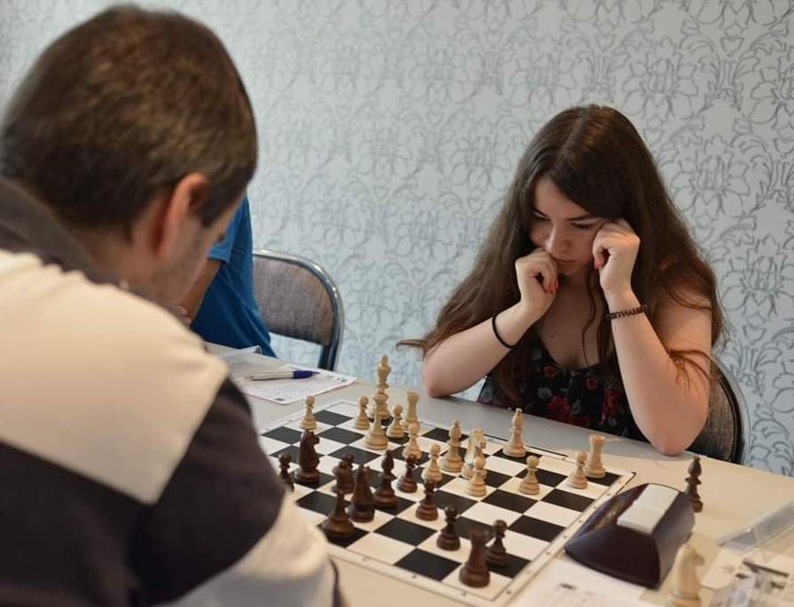  Povestea elevei care a trecut de la campionatul de şah la NASA