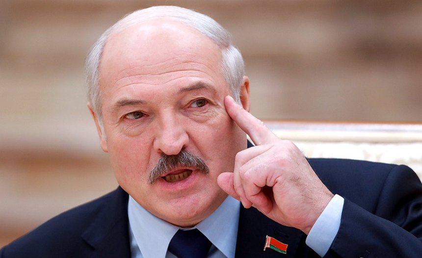  Aleksandr Lukaşenko se visează rege. El vrea să-I lase pe fiul său la conducerea ţării