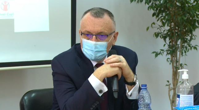  Cîmpeanu: Am solicitat ministrului Sănătății aplicarea testării non-invazive în şcoli
