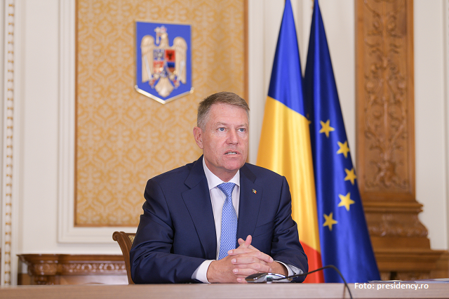  Preşedintele Klaus Iohannis a eliberat din funcţie mai mulţi magistraţi