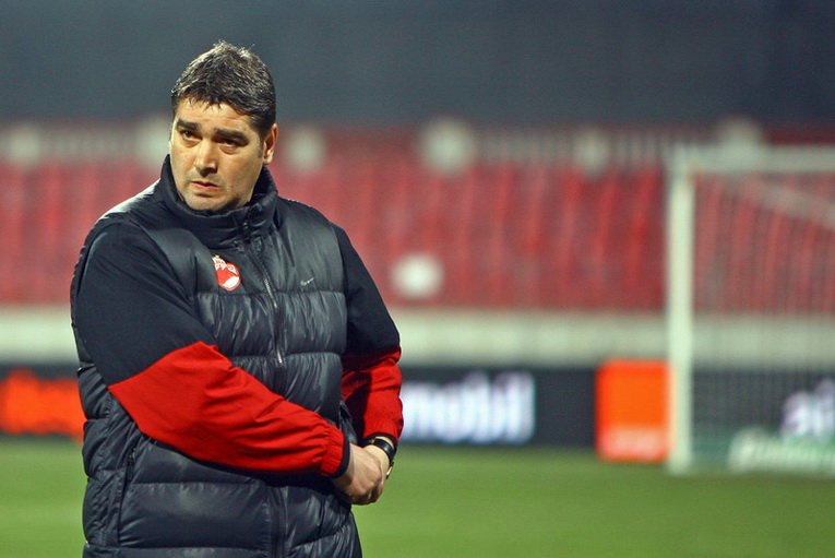  Liviu Ciobotariu este noul antrenor al echipei FC Voluntari