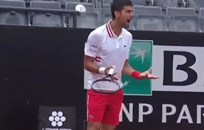  VIDEO Djokovic l-a făcut pe arbitru să întrerupă meciul său de la Roma: „Cât mai vrei să jucăm? Te-am întrebat de 3 ori!”