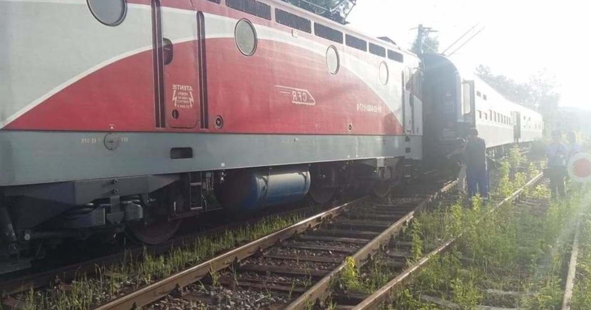  O femeie de aproximativ 50 de ani a fost izbită în plin de un tren în zona localităţii Sârca