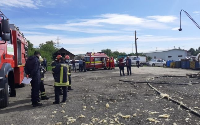  Două persoane au decedat într-o explozie la o fabrică de pavele