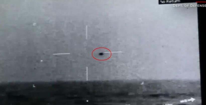  (VIDEO) Un OZN care a plonjat în mare, investigat de Pentagon. „Înregistrarea e autentică!”