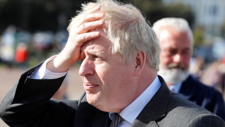  Dominic Cummings îl acuză pe Boris Johnson că a vizat o „imunitate colectivă” în cazul pandemiei