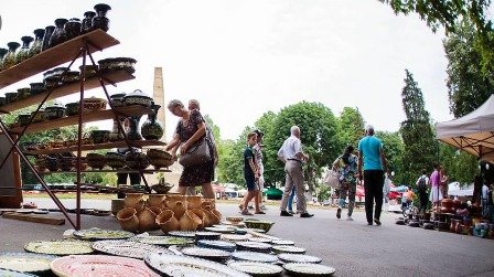  Târgul de ceramică “Cucuteni 5000” revine în Copou, luna viitoare