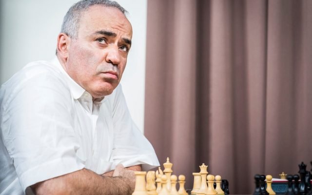  Fostul mare șahist Garry Kasparov deschide Grand Chess Tour 2021 la București