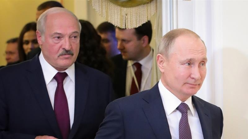  Aleksandr Lukașenko cerșește ajutor din partea lui Putin după sancțiunile UE în cazul avionului deturnat