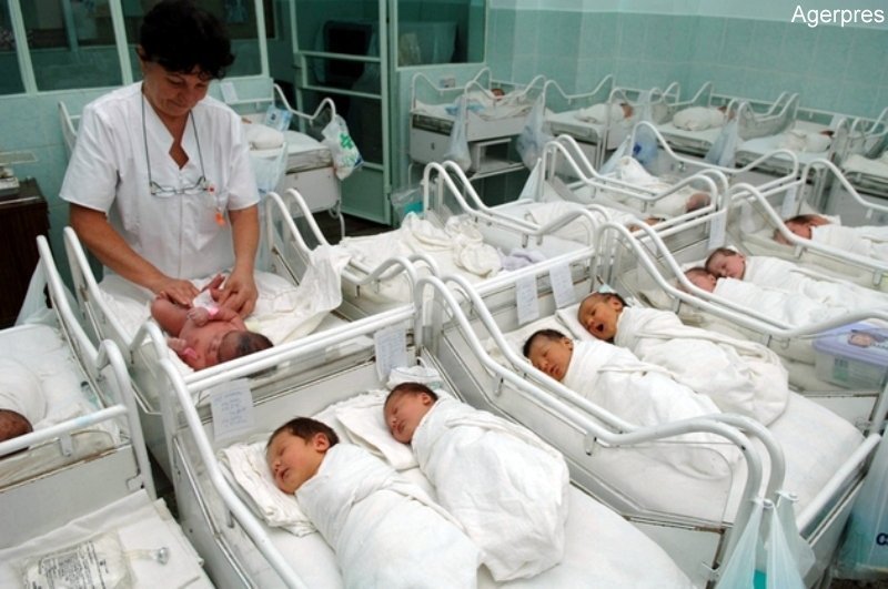  România a înregistrat în 2020 cel mai mic număr de nou-născuţi din ultimii 90 de ani
