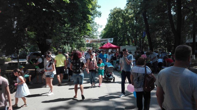 Manifestările organizate de Primăria Iași cu ocazia Zilei de 1 iunie au fost amânate. Vremea rea este de vină