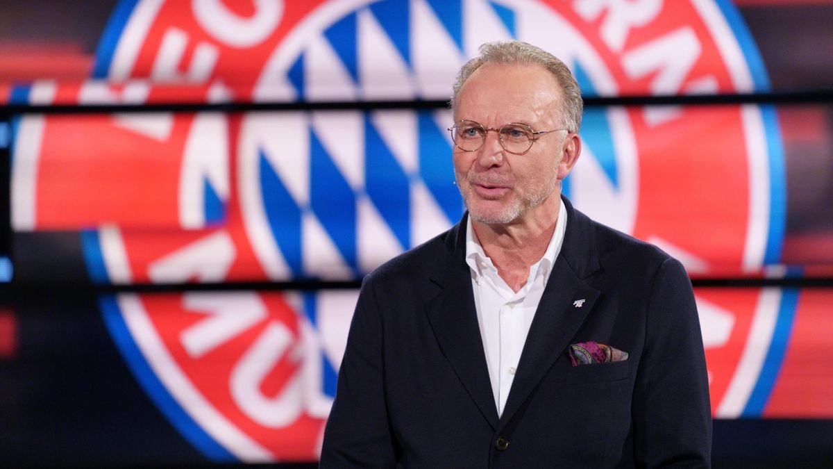  Rummenigge îi va lăsa postul de CEO al echipei Bayern Munchen lui Oliver Kahn la 1 iulie