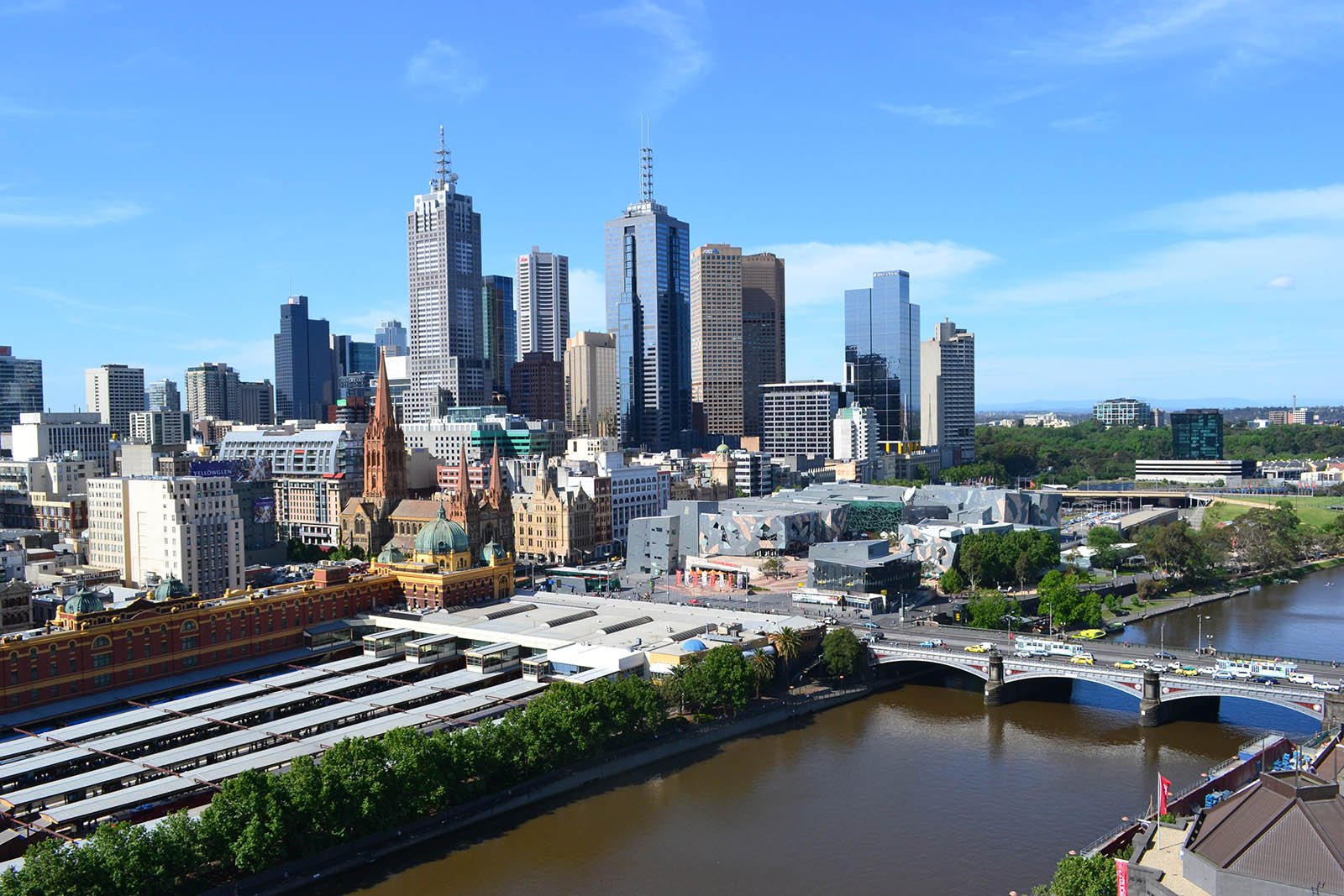  Lockdown-ul din Melbourne va fi prelungit cu şapte zile