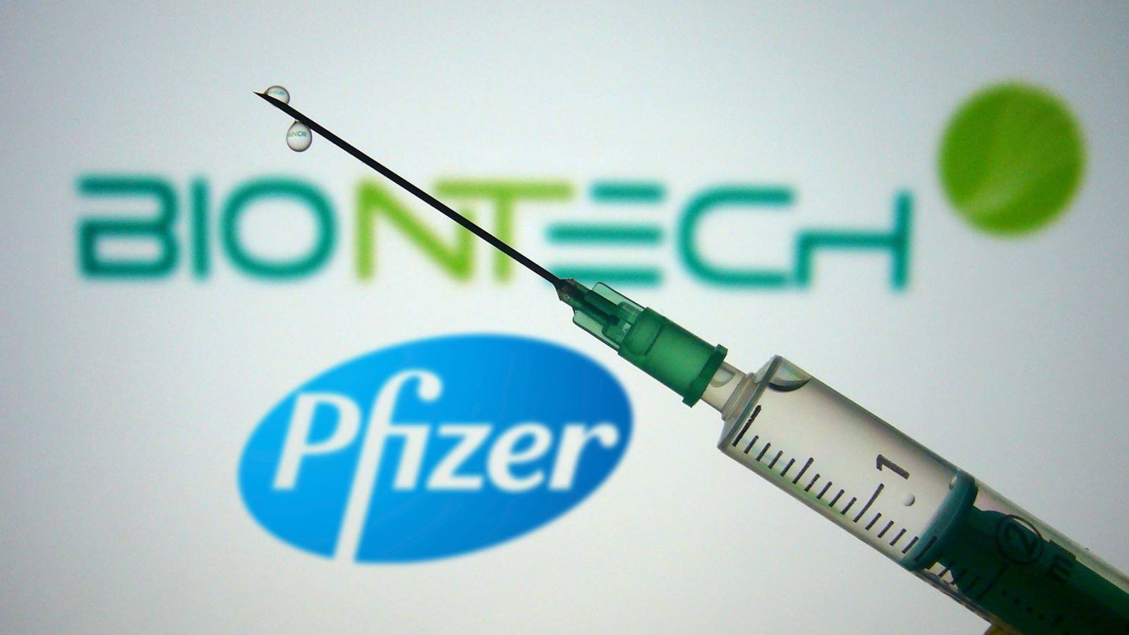  Israelul anunță că există o posibilă legătură între vaccinarea cu serul Pfizer și mai multe cazuri de miocardită