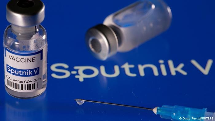  Serbia a început producţia vaccinului rusesc Sputnik V