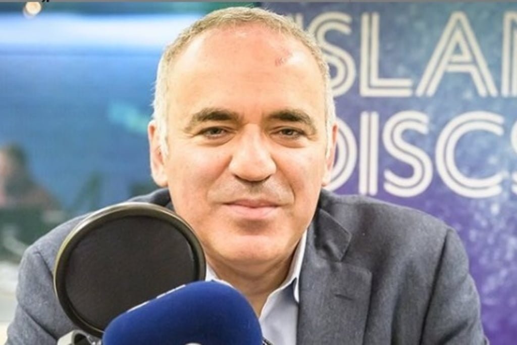  Kasparov l-a făcut praf pe Putin. „Dacă îi spui președinte, îi dai mai multă credibilitate”