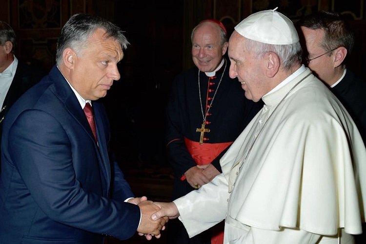  Papa Francisc refuză să se întâlnească cu Viktor Orban