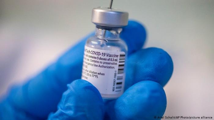  Numărul persoanelor care aleg să se vaccineze scade în ritm alarmant