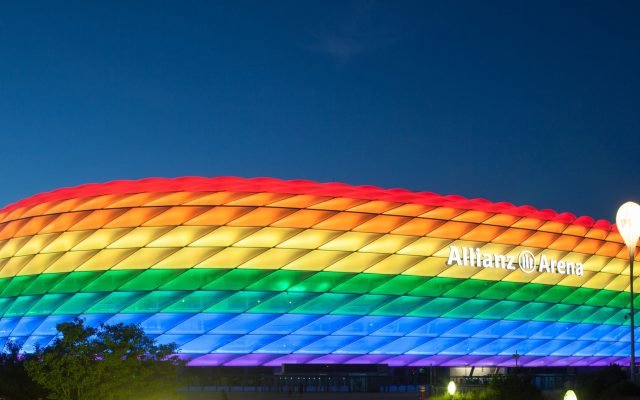  UEFA nu permite ca stadionul din Munchen să fie iluminat în culorile curcubeului