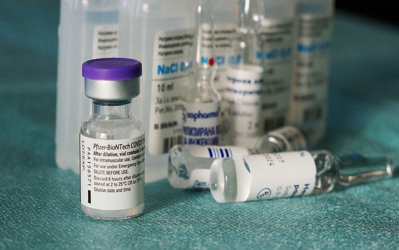  Vaccinul Pfizer ar fi legat de o afecțiune rară a sângelui, cred cercetătorii din Israel