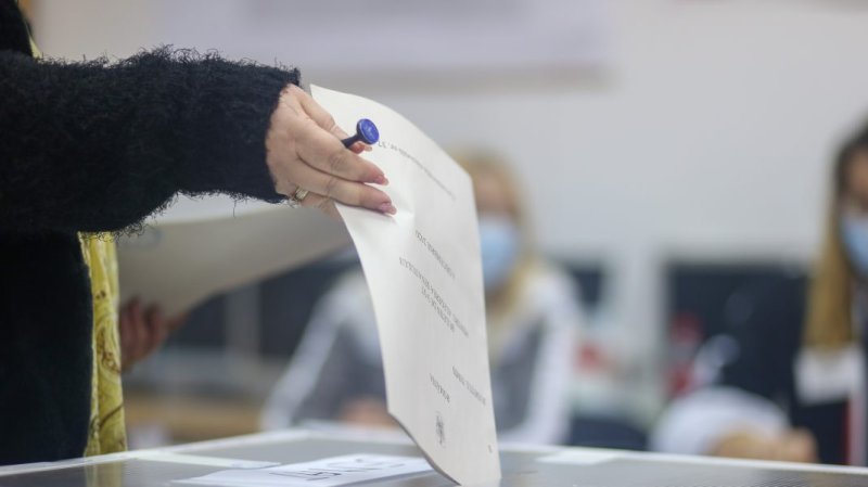  Rezultatul primului test electoral: PSD și PNL revendică fiecare victoria în alegerile locale parțiale