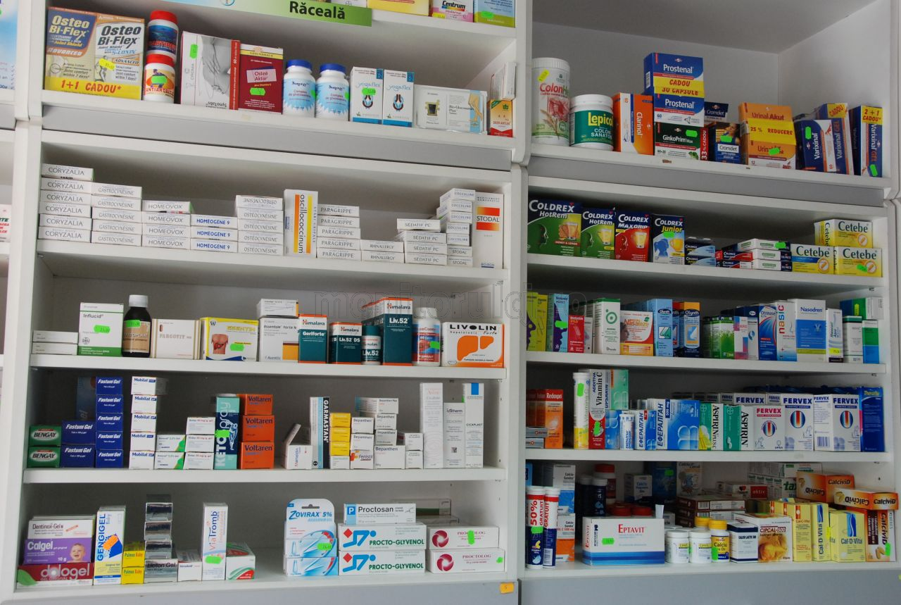  Se pregăteşte o listă cu 168 de medicamente esenţiale care ar trebui să nu mai lipsească din farmacii