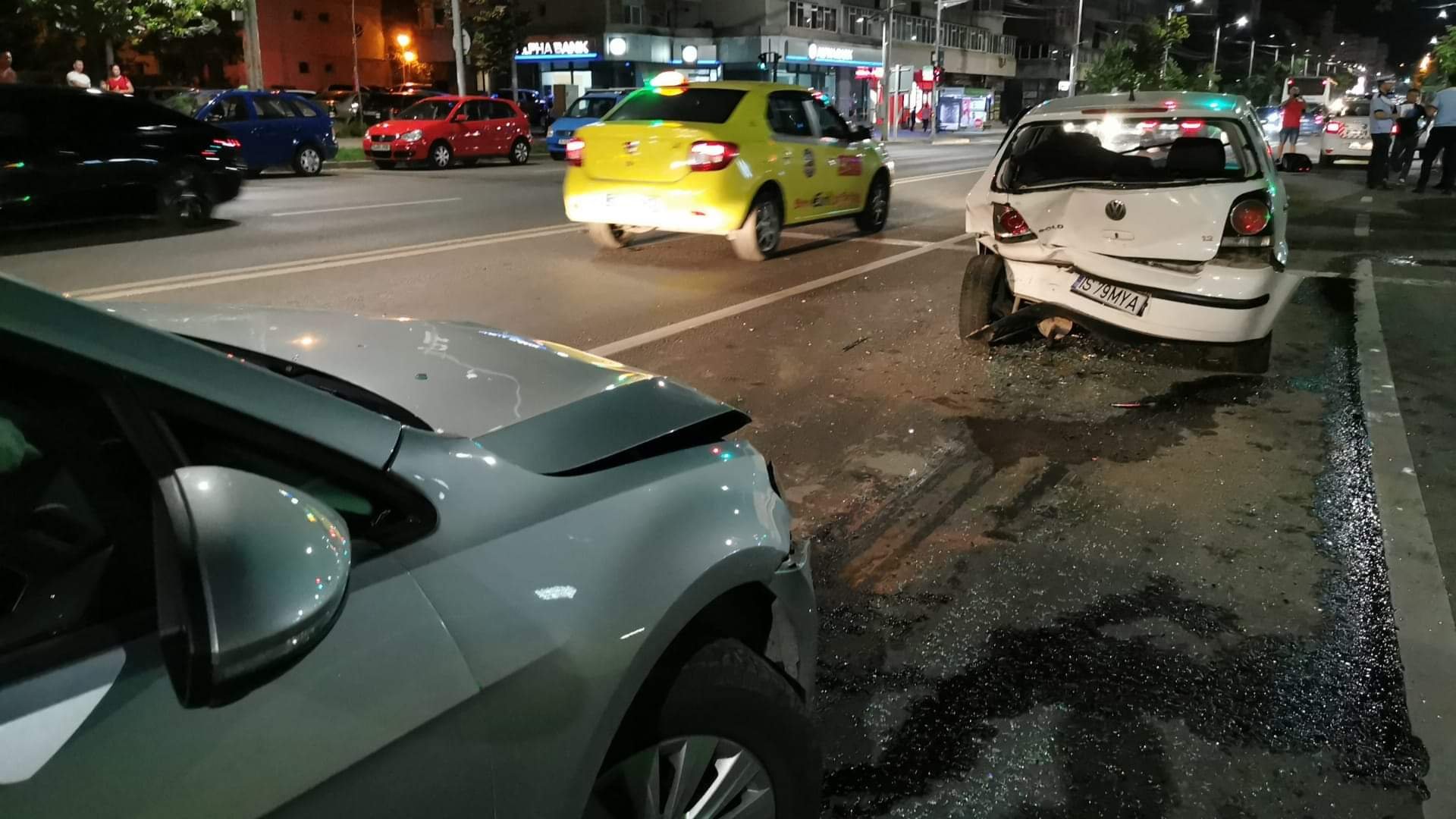  VIDEO: Accident cu patru mașini în Păcurari provocat de un șofer beat
