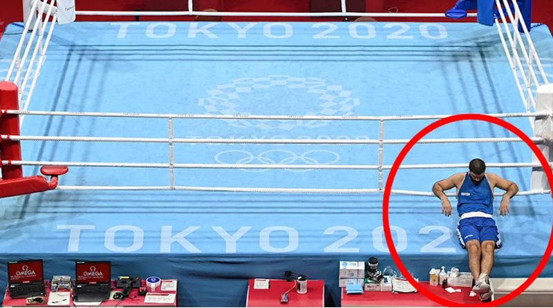  VIDEO Cel mai urât moment de la Olimpiada de la Tokyo. Un boxer descalificat în ring a protestat cu gesturi obscene și crize de furie
