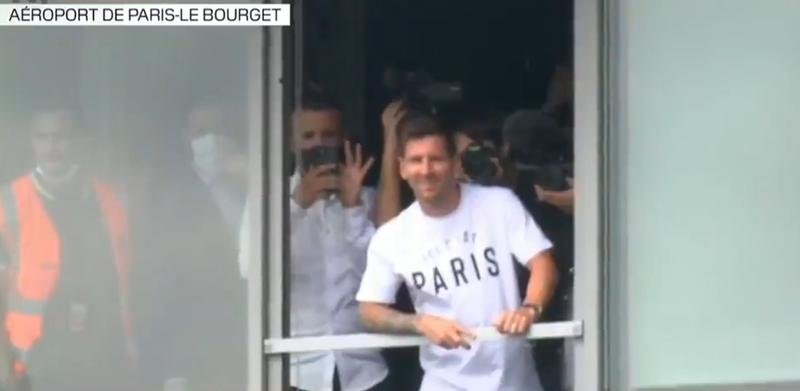  VIDEO: Primele imagini cu Lionel Messi în fața fanilor lui PSG. Nebunie!