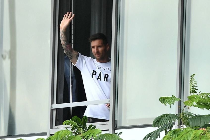  Messi la Paris: Tricou de 25 de dolari, ceas de milionar