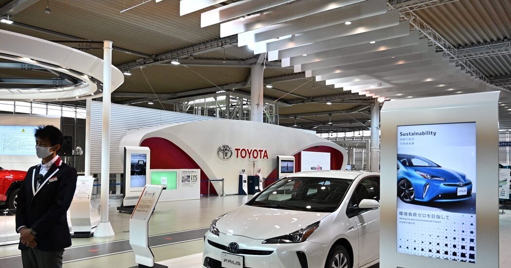  Toyota taie 40% din producția globală din cauza crizei cipurilor