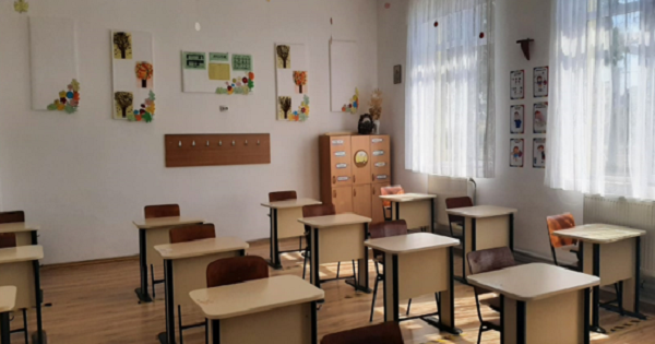  Toate școlile din județul Iași se pregătesc pentru începerea cursurilor cu prezență fizică