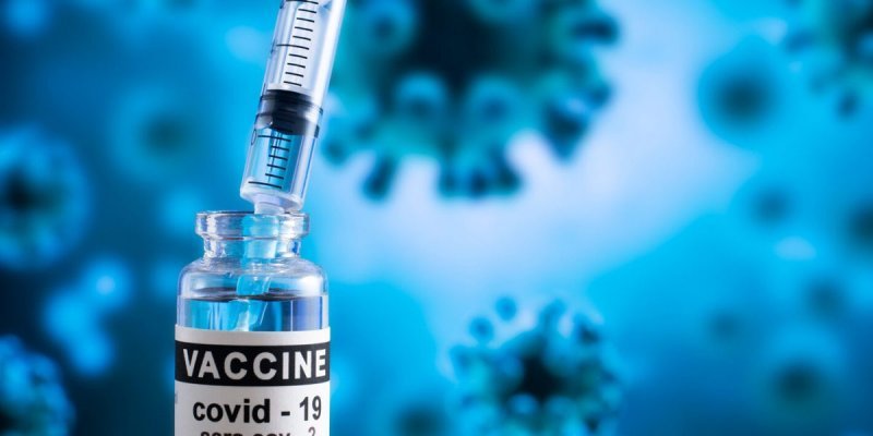  Studiu: Vaccinurile reduc riscul de spitalizare în caz de COVID cu peste 70%