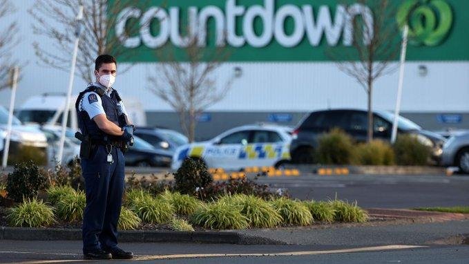  VIDEO: Atac jihadist într-un supermarket în oraşul neozeelandez Auckland, soldat cu şase răniţi