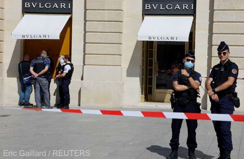 Jaf ca-n filme: Bijuterii în valoare de 10 milioane de euro, furate dintr-un magazin din Paris