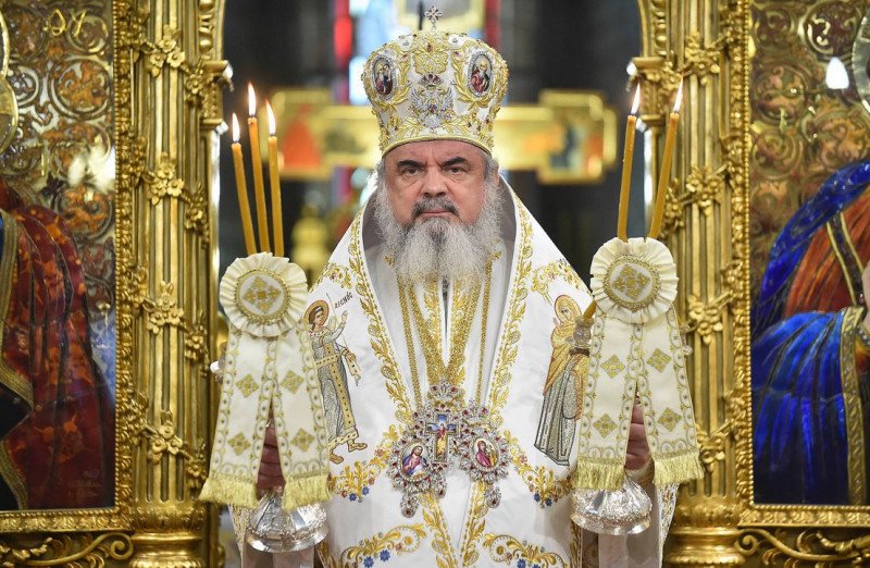  Patriarhul a transmis un mesaj la începerea anului şcolar