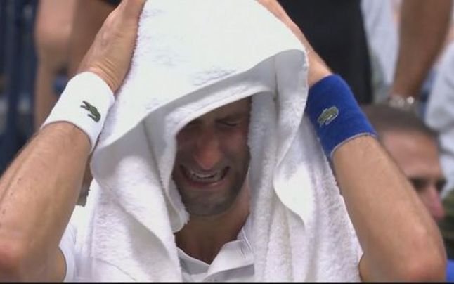  VIDEO: Djokovic a plâns în hohote la US Open. Imaginile au înconjurat planeta