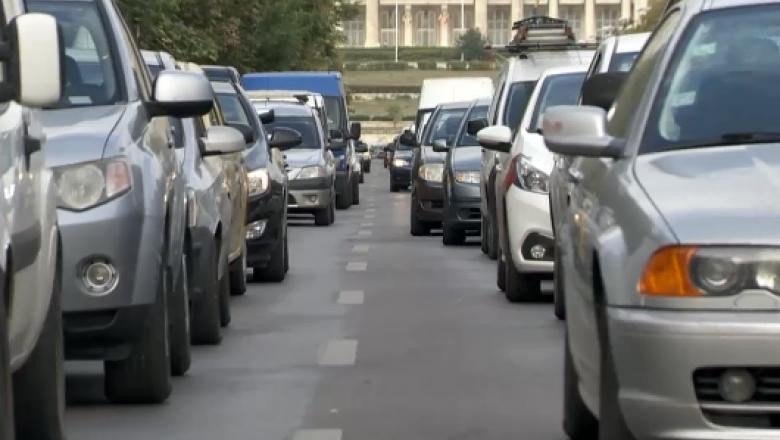  România, pe ultimul loc în UE la numărul de autoturisme raportat la populație