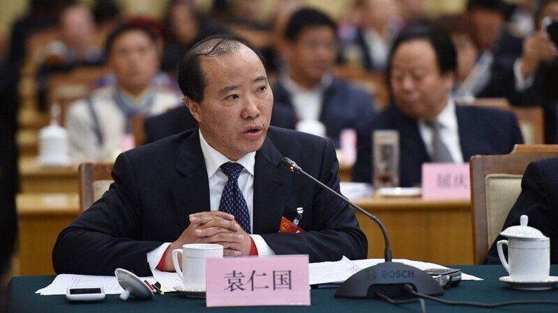  Fostul rege al lichiorurilor din China, condamnat la închisoare pe viaţă pentru luare de mită