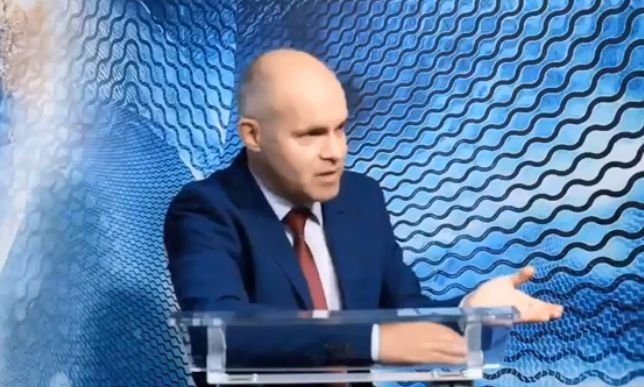  ZDI TV: Himerele din societatea românească, cu Daniel Funeriu: politizare, descentralizare, corupţie si nu numai