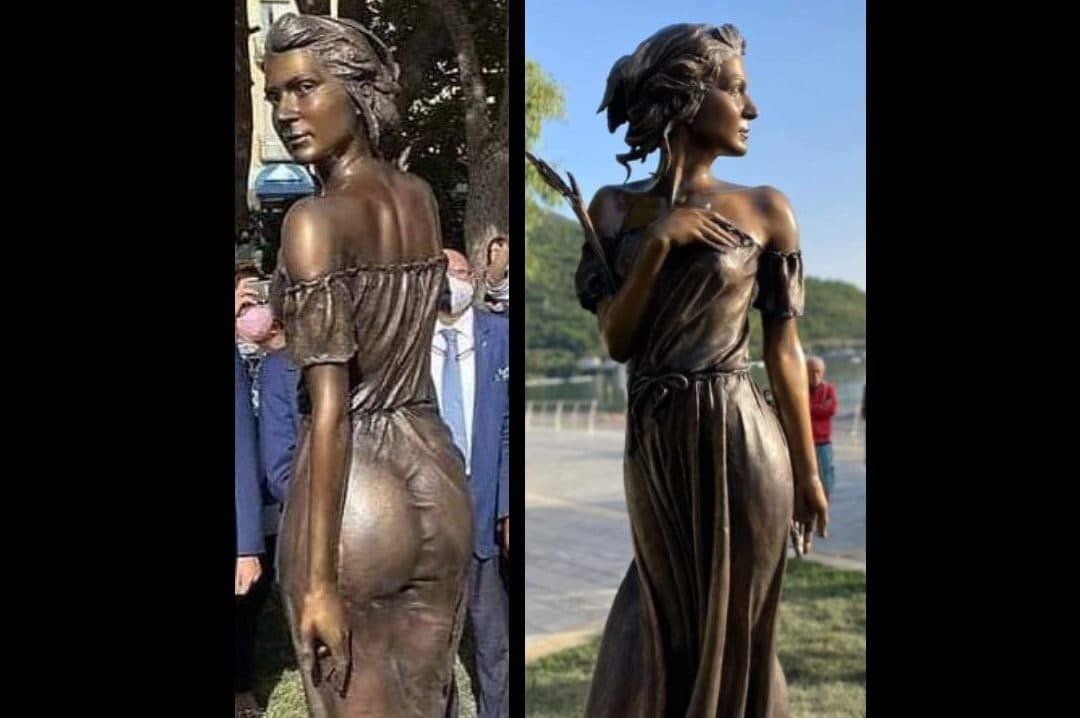  O statuie reprezentând o femeie îmbrăcată sumar stârneşte o polemică în Italia