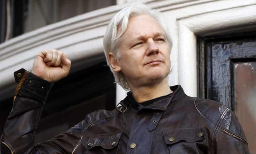  CIA şi alte agenţii americane ar fi vrut să-l asasineze pe Julian Assange