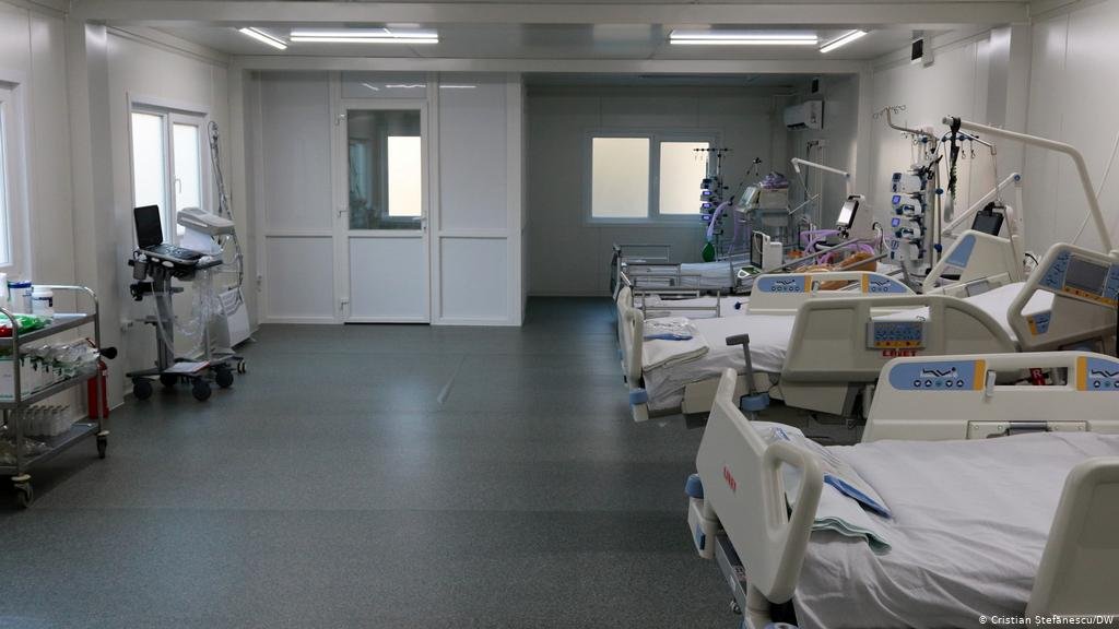  Bolnavi scoși forțat din spitale pentru a face loc celor infecatți cu COVID