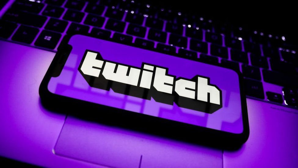  Twitch, serviciului de streaming deţinut de Amazon, a fost spart de hackeri