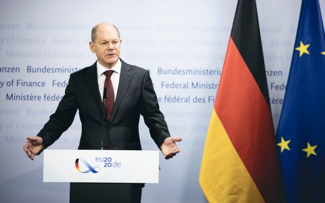  Germania: SPD, liberalii şi Verzii anunţă un acord preliminar pentru formarea unui guvern