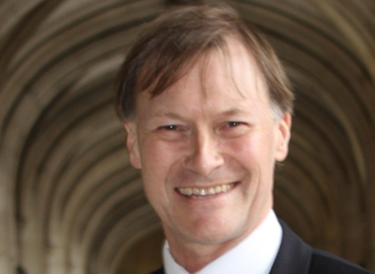  Un deputat conservator britanic, David Amess, înjunghiat mortal într-o biserică